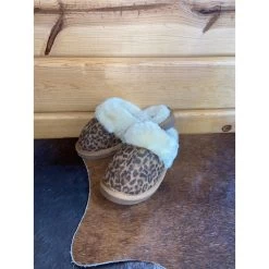 Corkys Leopard Snooze Slipper -Ariat Store IMG 5461
