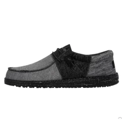 Heydude Hey Dude Wally Tri Maps Reflective -Ariat Store Screenshot2022 03 18035221