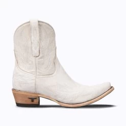 Lane Lexington White Shortie -Ariat Store lb0493d lexingtonbootie ceramiccrackle ps7 20220118 800x dac2a3a9 b55e 4984 af84 a523e8c6f521