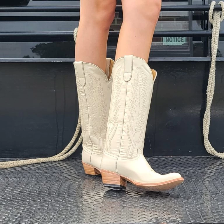 Ariat Store 46 Ariat Store -Ariat Store 20220804 120735 768x768 1